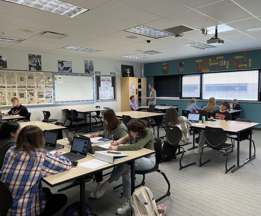 Students on their chromebooks learning inside of Ryan Foltzs classroom.