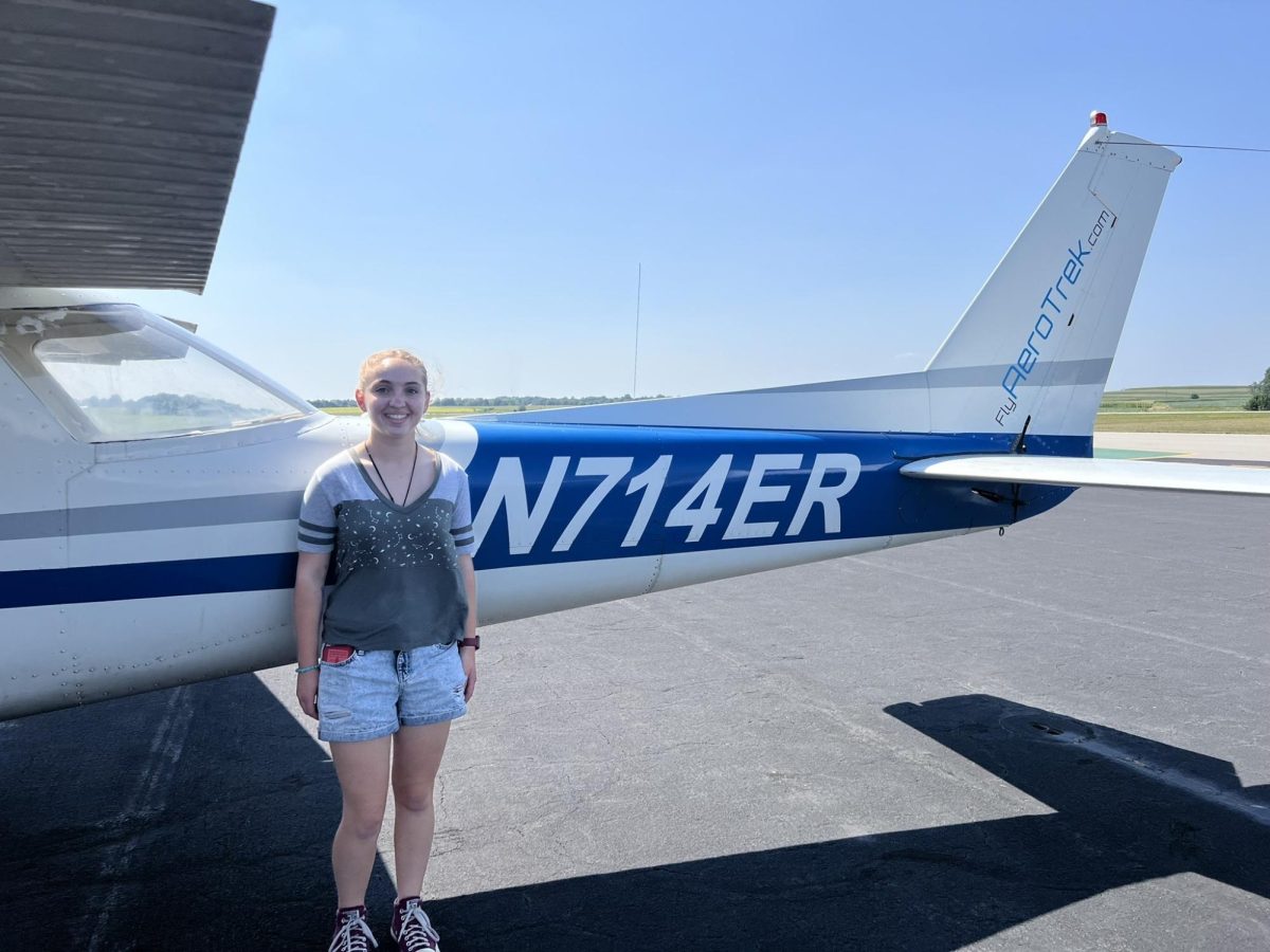 Rennecker standing in front of a Cessna 150