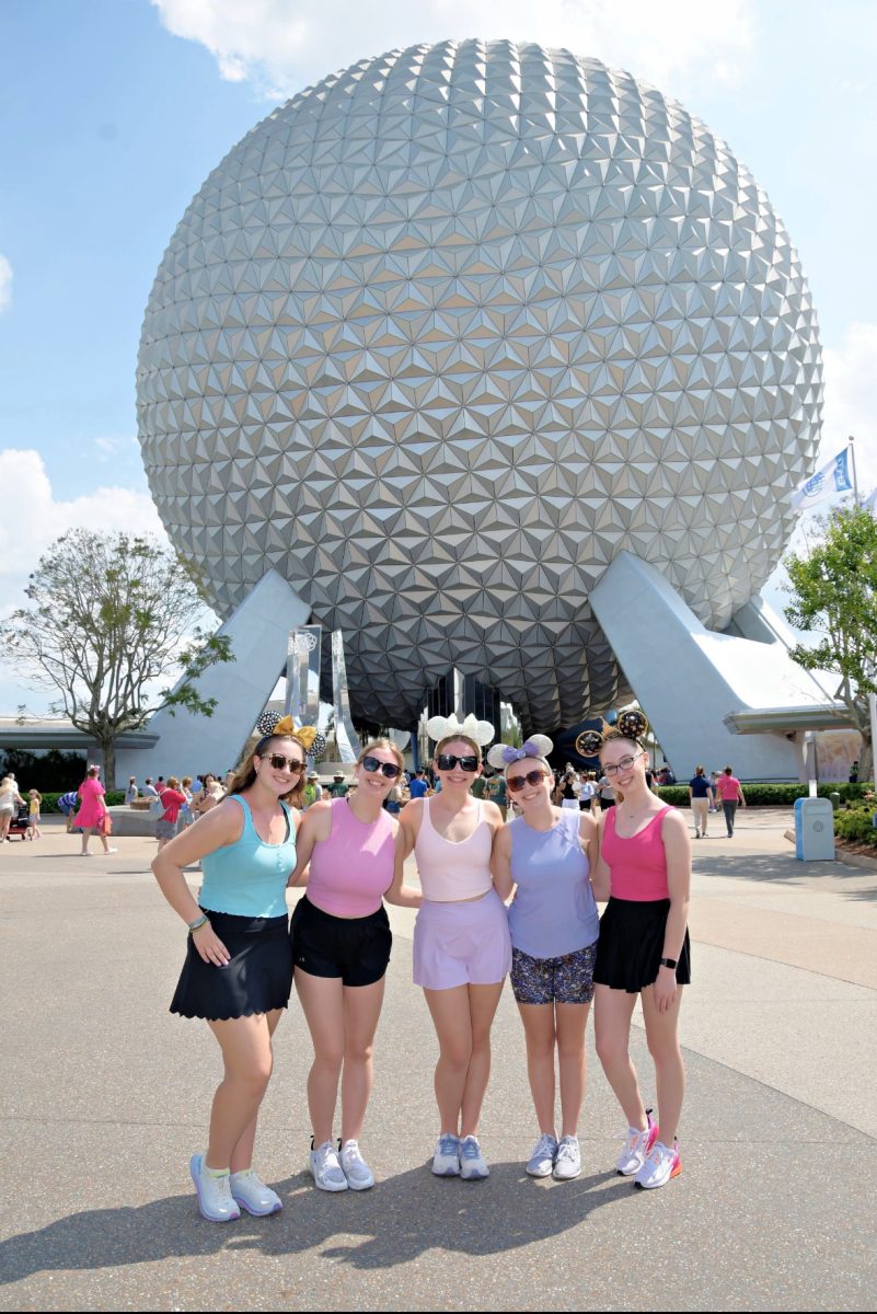 
Mackenzie Fondriest, Adelynn Kopp, Grace Mckenna, Peyton Teter, Kennedy McClellan at Disney World during the 2023 band trip. 
